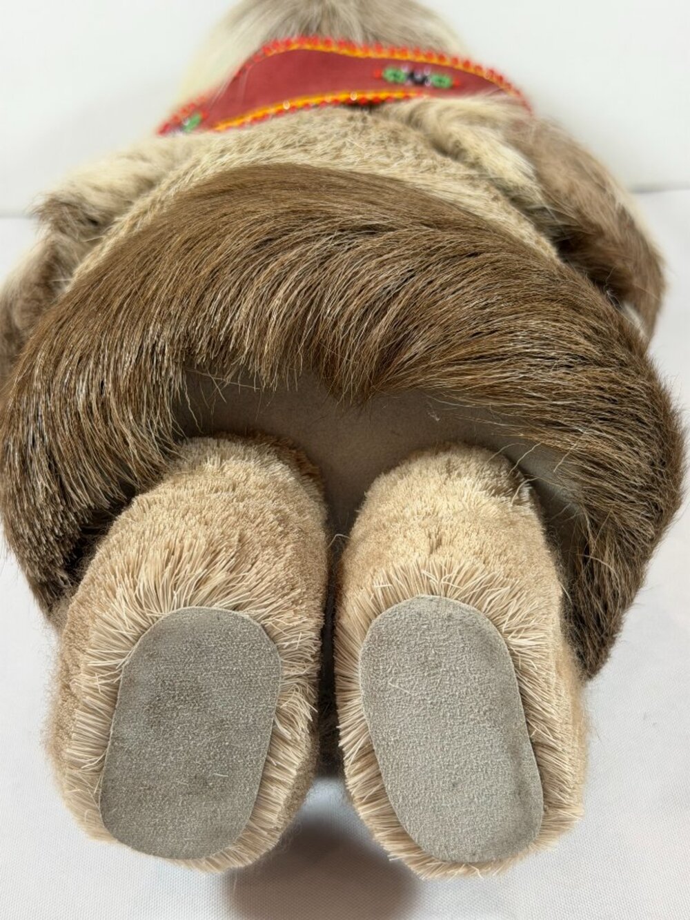 Vintage Inuit Native Arctic Doll, Handmade, Fur & Glass Beads, MINT condition - Picture 7 of 13